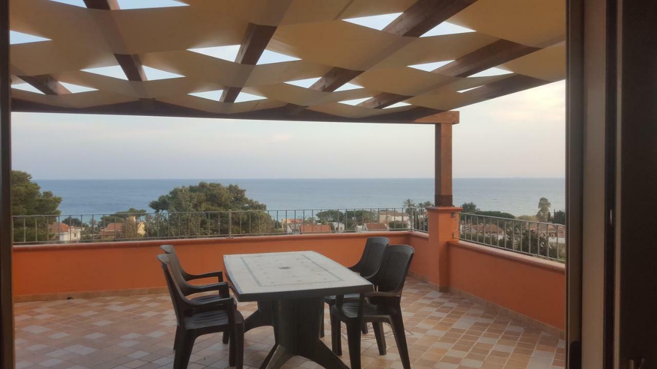 Вилла Terrazza Sul Golfo Degli Angeli Капитана Экстерьер фото