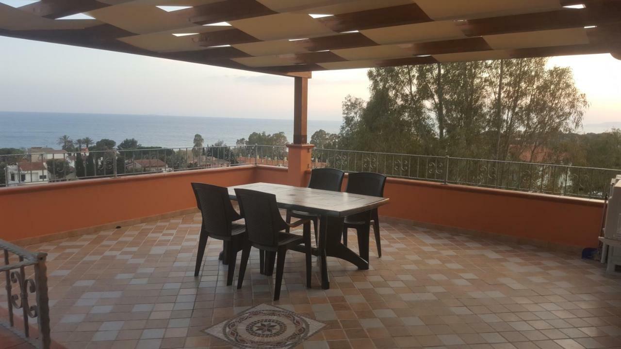 Вилла Terrazza Sul Golfo Degli Angeli Капитана Экстерьер фото