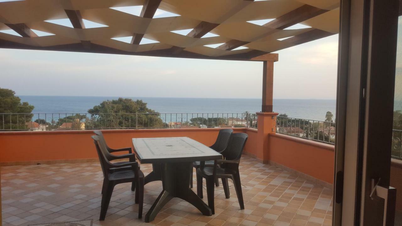 Вилла Terrazza Sul Golfo Degli Angeli Капитана Экстерьер фото